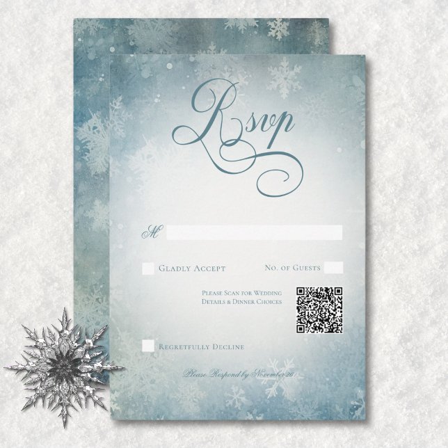 QR-Code für romantische Falling Snow Blue & White  RSVP Karte (Romantic Falling Snow Blue White Wedding No Dinner RSVP Card)