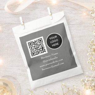 QR-Code für soziale Medien Grau Business-Logo Geschenktütchen