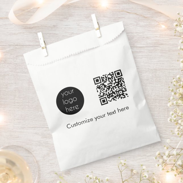 QR-Code für Unternehmen Geschenktütchen (Ausgeschnitten)