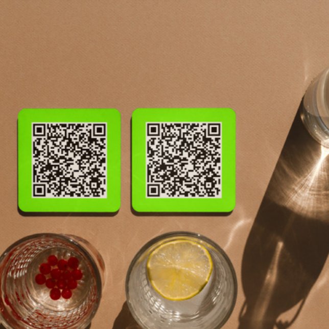 QR-Code in fluoreszierendem Grün Rechteckiger Pappuntersetzer (Von Creator hochgeladen)