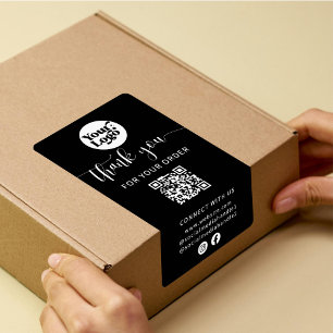 QR-Code-Logo-Box-Siegel für das Black Shipping-Pak