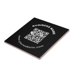 QR-Code mit Firmenname Fett Kreistext Fliese