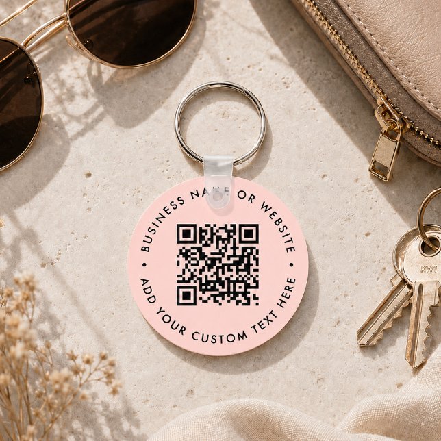 QR-Code | Moderne, rosafarbene Geschäftswelt Schlüsselanhänger (Interactive editable QR code pink keychains to promote your business, products or services.)