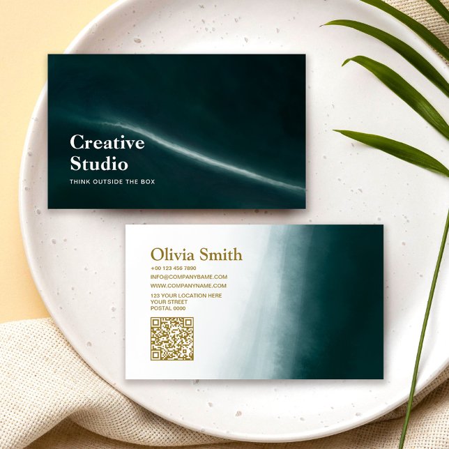 QR-Code Moderner Grün Marmor Kreativdirektor Visitenkarte (Von Creator hochgeladen)