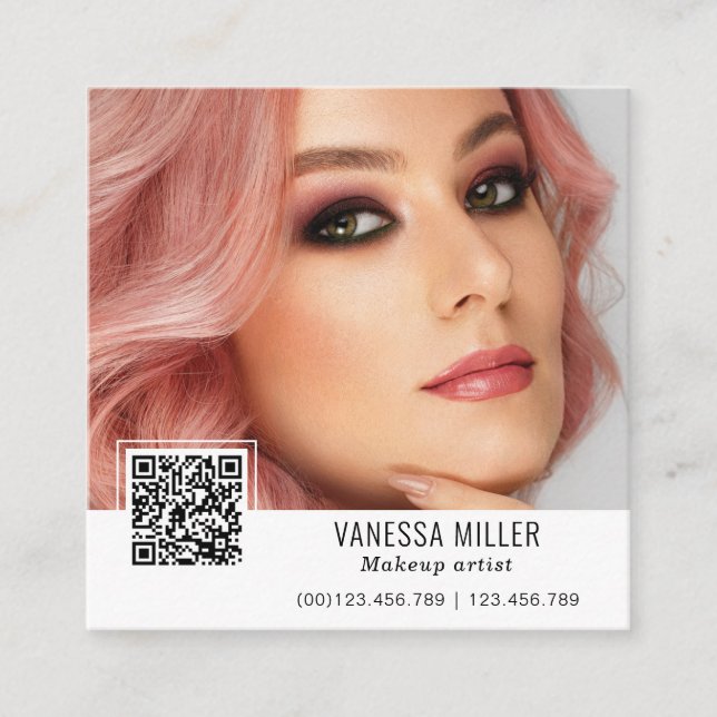 QR Code Modernes Make-up Artist Quadrat Quadratische Visitenkarte (Vorderseite)