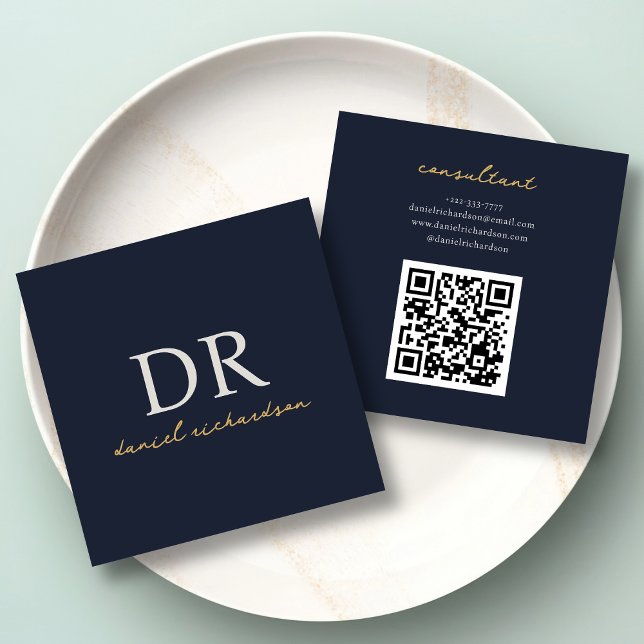 Qr Code Navy Blue & Gold Initial Monogram Quadratische Visitenkarte (Von Creator hochgeladen)