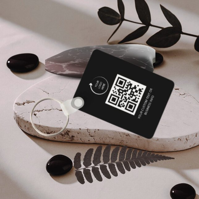 QR-Code | schwarzes einfaches professionelles Logo Schlüsselanhänger (Von Creator hochgeladen)