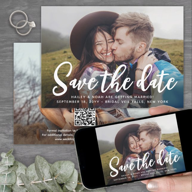 QR-Code & Zwei Fotos Moderne Trendige Schrift Hoch Save The Date (Von Creator hochgeladen)