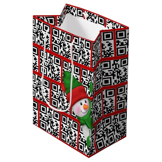 QR Codes für Happy Holidays Mittlere Geschenktüte (Vorderseite Schrägansicht)