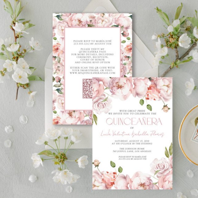 QR Elegant Blush Pink Floral Quinceanera Einladung (Von Creator hochgeladen)