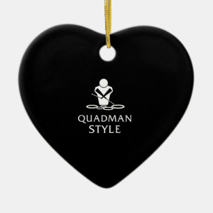 QUADMAN-STIL KERAMIKORNAMENT