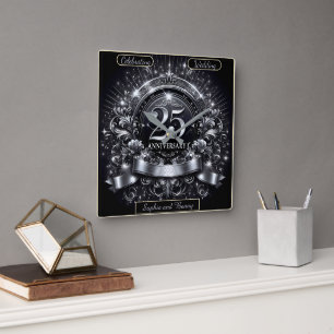  QUADRATISCHE WANDUHR