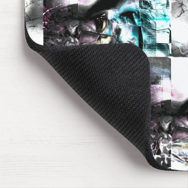 Quadratisches Mosaik chaotischer Texturen in Silbe Mousepad (Ecke)