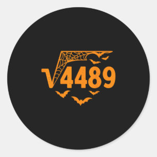 Quadratwurzel 4489 Lustiges Halloween-Meme 67 Math Runder Aufkleber