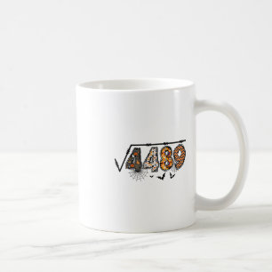 Quadratwurzel aus 4489 Lustiges Halloween 67 Meme Kaffeetasse