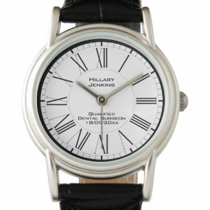 Qualifizierter Zahnarzt mit Datenerfassung Armbanduhr