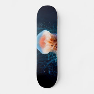 Quallen Unterwasser - Dunkles Licht Skateboard