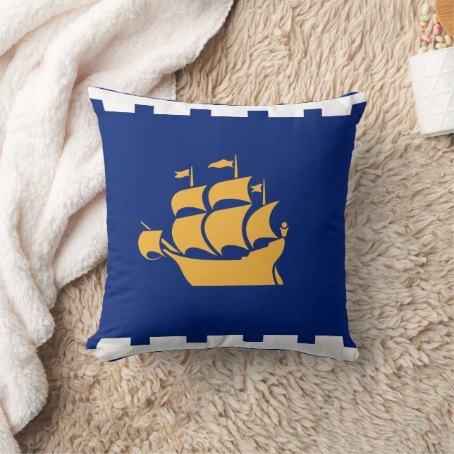 Quebec City, Canada Flag American MoJo Pillow Kissen (Decke)