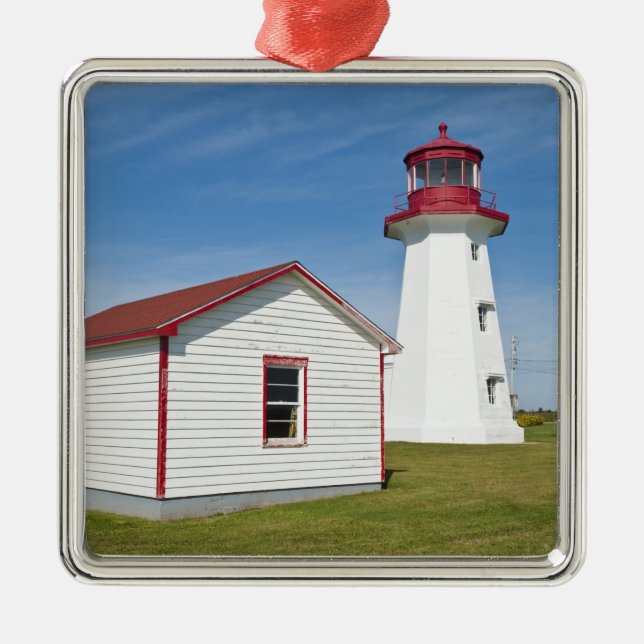  
Quebec, Kanada. Cap D'Espoir Leuchtturm. Ornament Aus Metall (Vorne)