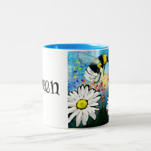 Queen Bee Whimsical Bumblebee in Daisies Painting Zweifarbige Tasse
