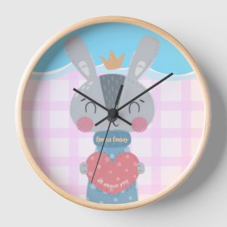 Queen Bunny Round Acrylic Wall Clock Uhr