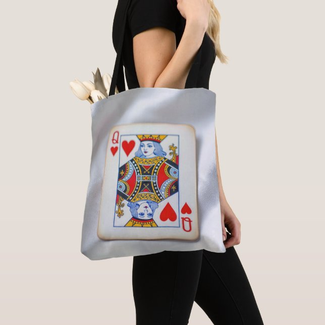 Queen of Hearts On White Satin Fabric (Von Nahem)