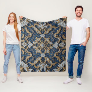 Queen's Bluish Embrace Fleecedecke