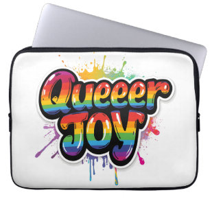 Queer Joy Regenbogen Stolz-Typografie – LGBTQ+-Zit Laptopschutzhülle