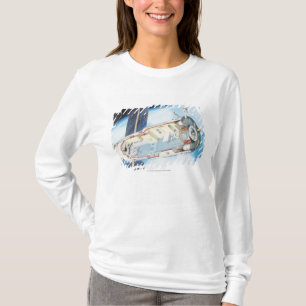 Querschnitt der angetriebenen Solarraumstation T-Shirt