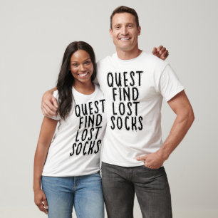 Quest: Finde verlorene Socken T-Shirt