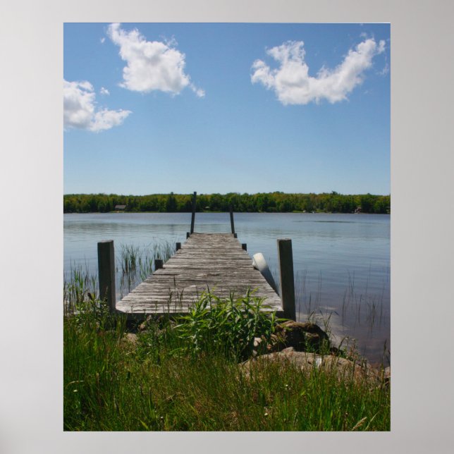 Quiet Dock in the Upper Peninsula Poster (Vorne)
