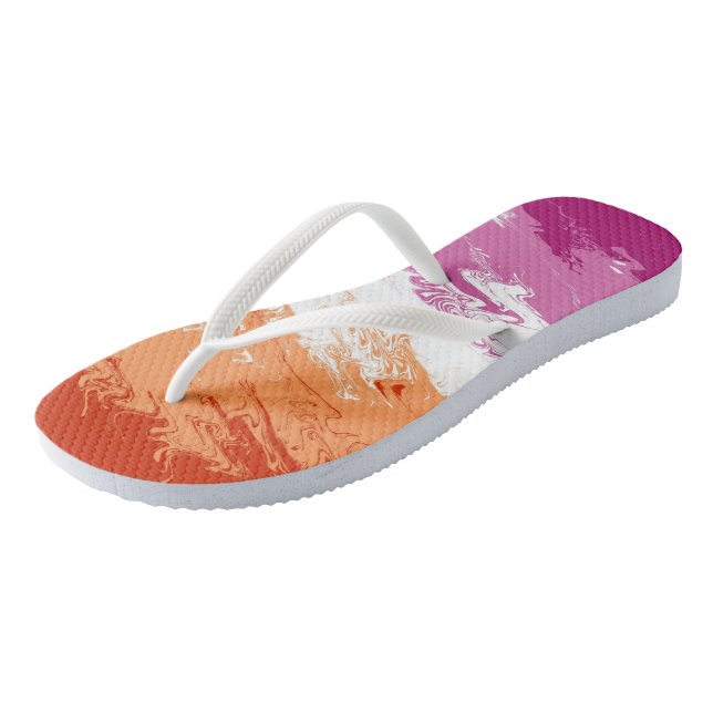 Quiggly Trippy Groovy Abstrakte Lesbian-Stolperfla Flip Flops (Schrägansicht)