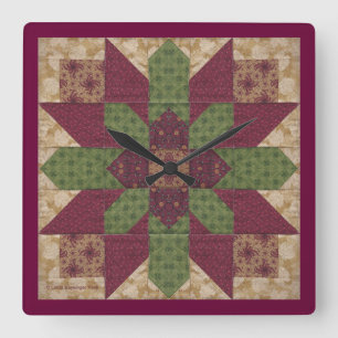 Quilted Green Burgundy Star Quadratische Wanduhr