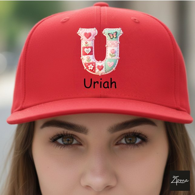 Quilted Patchwork Initial Letter U Nursery Truckerkappe (This is a sample design. There are several models to choose from, with the name and color changed.)