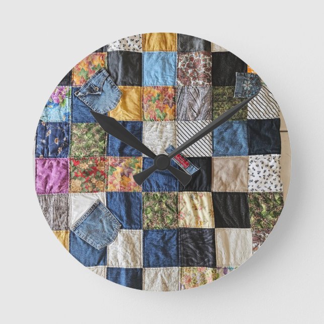 Quilted Pocket Design Runde Wanduhr (Vorderseite)