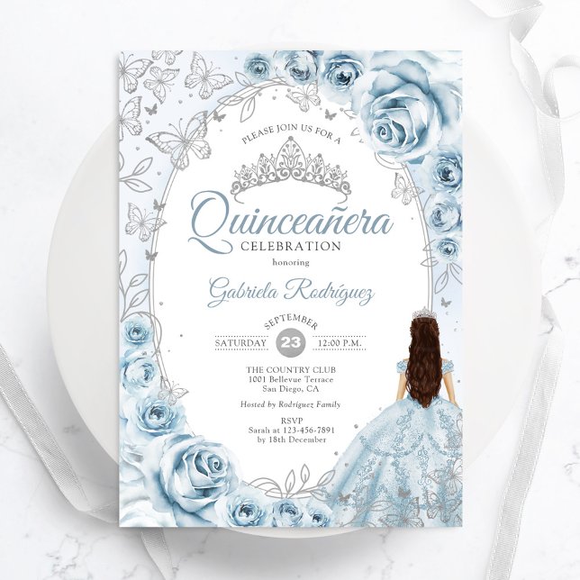 Quinceanera Baby Blue Silver Floral Einladung (Von Creator hochgeladen)
