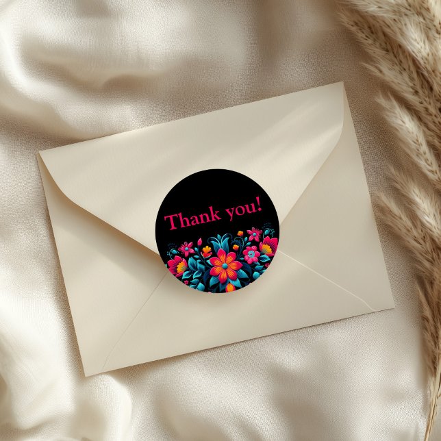 Quinceanera Black Mexican Fiesta Vielen Dank Runder Aufkleber (Quinceanera Black Mexican Fiesta Thank You Classic Round Sticker on an elegant  envelope.)