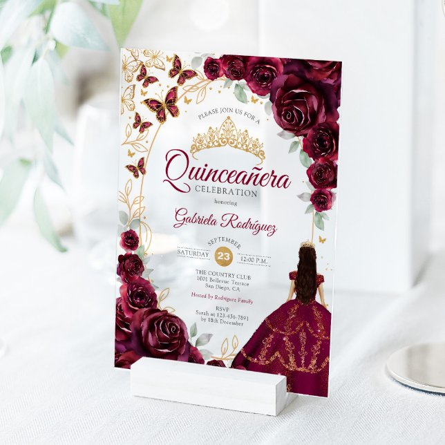Quinceanera Burgundy Gold Floral Acryleinladungen (Von Creator hochgeladen)