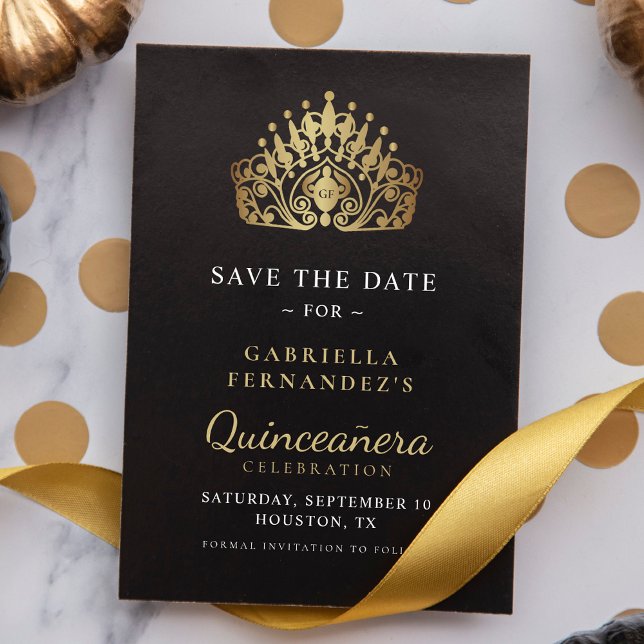 Quinceañera Calligraphy Gold Princess Tiara Crown Save The Date (Von Creator hochgeladen)