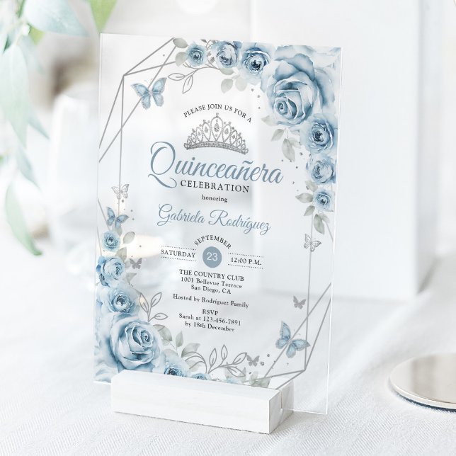 Quinceanera Floral Baby Blue Silver Acryleinladungen (Von Creator hochgeladen)