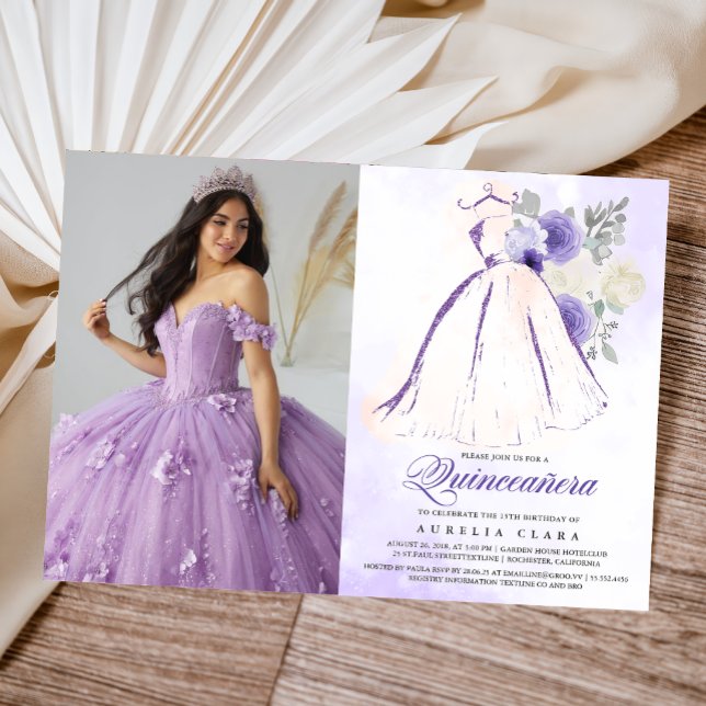 Quinceañera Lila Blumenkleid 15. Geburtstag Einladung (Von Creator hochgeladen)