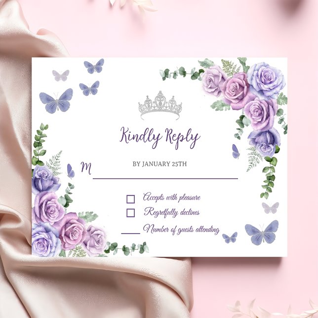 Quinceañera Lila Lilac Floral Tiara Butterfliegen RSVP Karte (Von Creator hochgeladen)