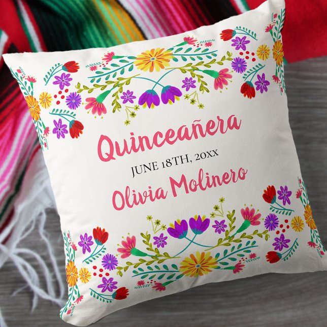 Quinceanera Mexikanische Fiesta Blume Weiß Kissen (Von Creator hochgeladen)