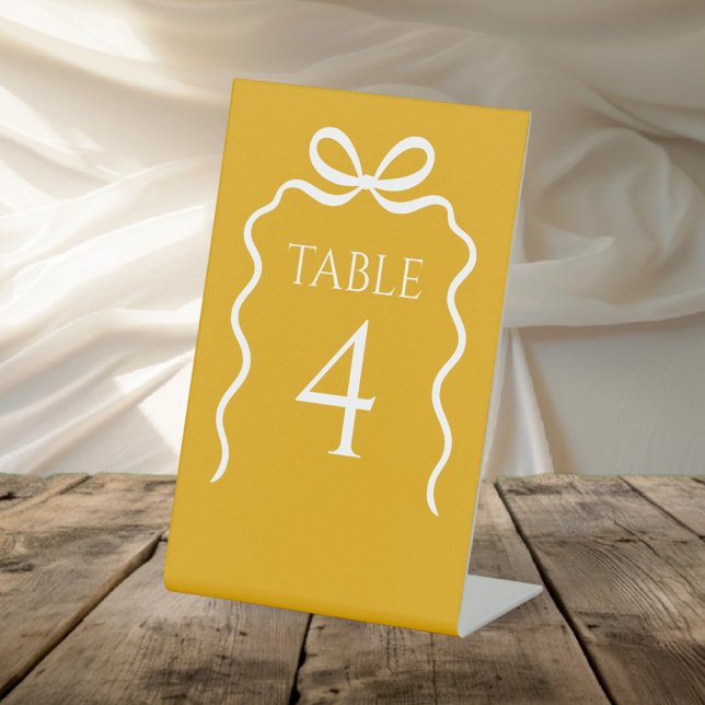 Quinceanera Moderne Multifunktionsleisten-Rahmen-T Sockelschild (Quinceanera Modern Ribbon Frame Table Number Pedestal Sign by Ricaso. Celebrate the 15 year old )