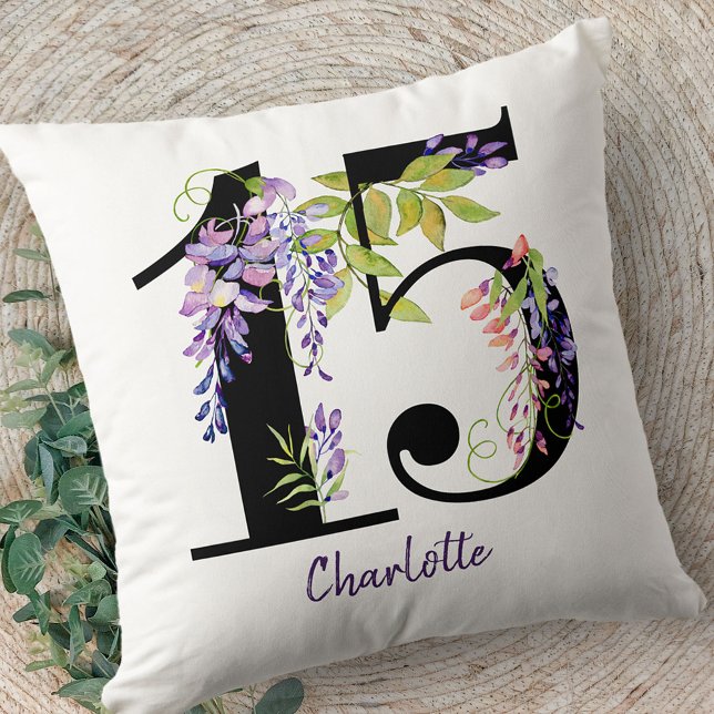 Quinceanera Nummer 15 Lila Wisteria Blume Kissen (15th Birthday gift pillow from my Purple Wisteria Quinceanera Collection)