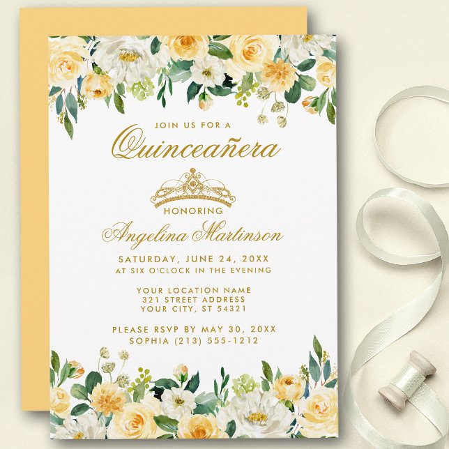 Quinceanera Yellow Gold Weiße Blütenkrone Einladun Einladung (Customize to change text color, style, add text & photos to back or change color of back of card.)