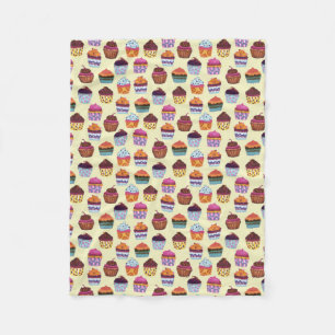 Quirky farbenfrohe Cupcakes Illustrationsmuster Fleecedecke