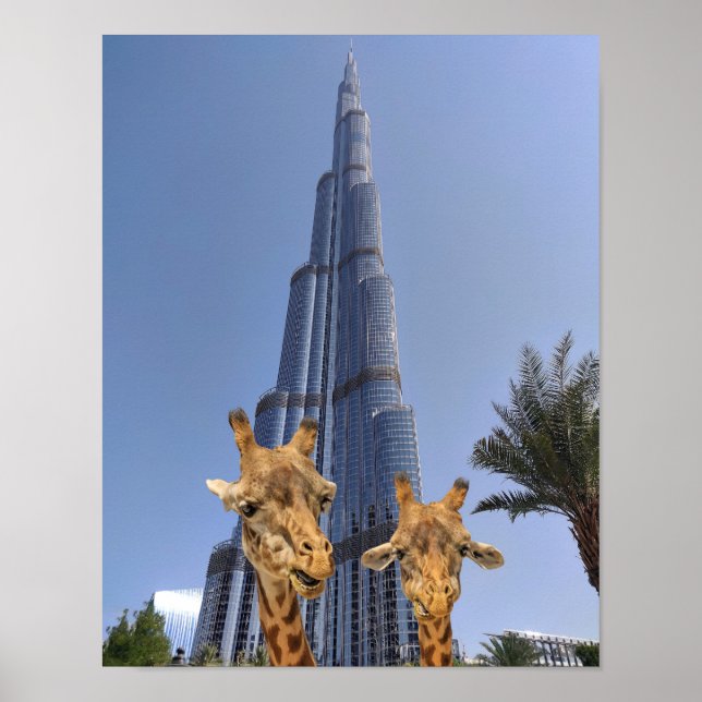 Quirky Giraffen bei Burj Khalifa Wall Art Poster (Vorne)