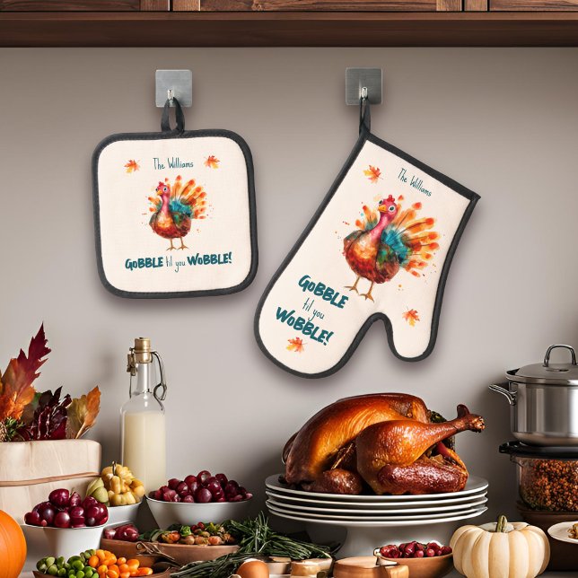 Quirky Light Peach Watercolor Türkei Erntedank Ofenhandschuh & Topflappen-Set (Light peach "Gobble til you Wobble" oven mitt and pot holder set, upside down )