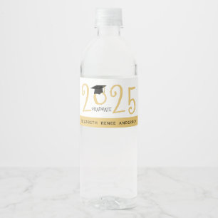 Quirky Text 2023 Graduate in Gold Wasserflaschenetikett